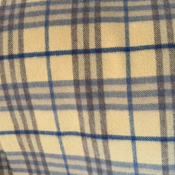 Authentic Burberry Scarf - Picture 5 of 7